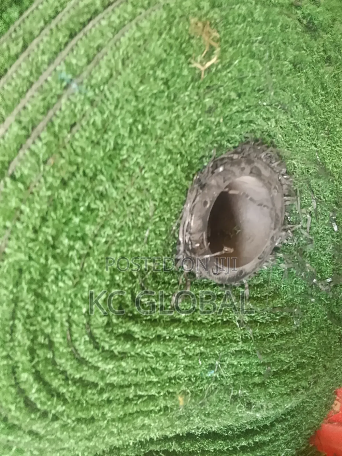 Artificial Grass.Authenticated.Available in Different Sizes Colors.