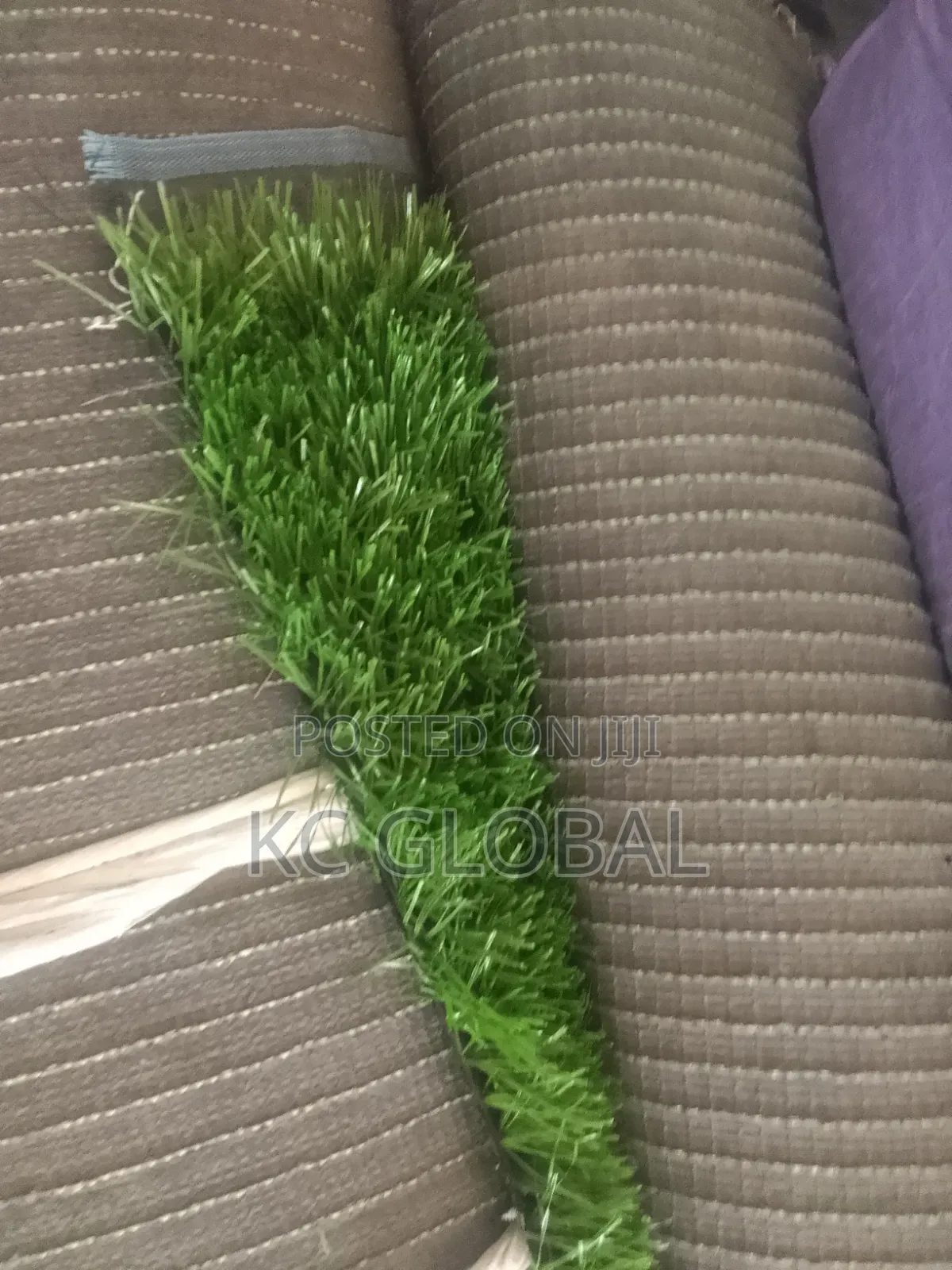 Artificial Grass.Authenticated.Available in Different Sizes Colors.
