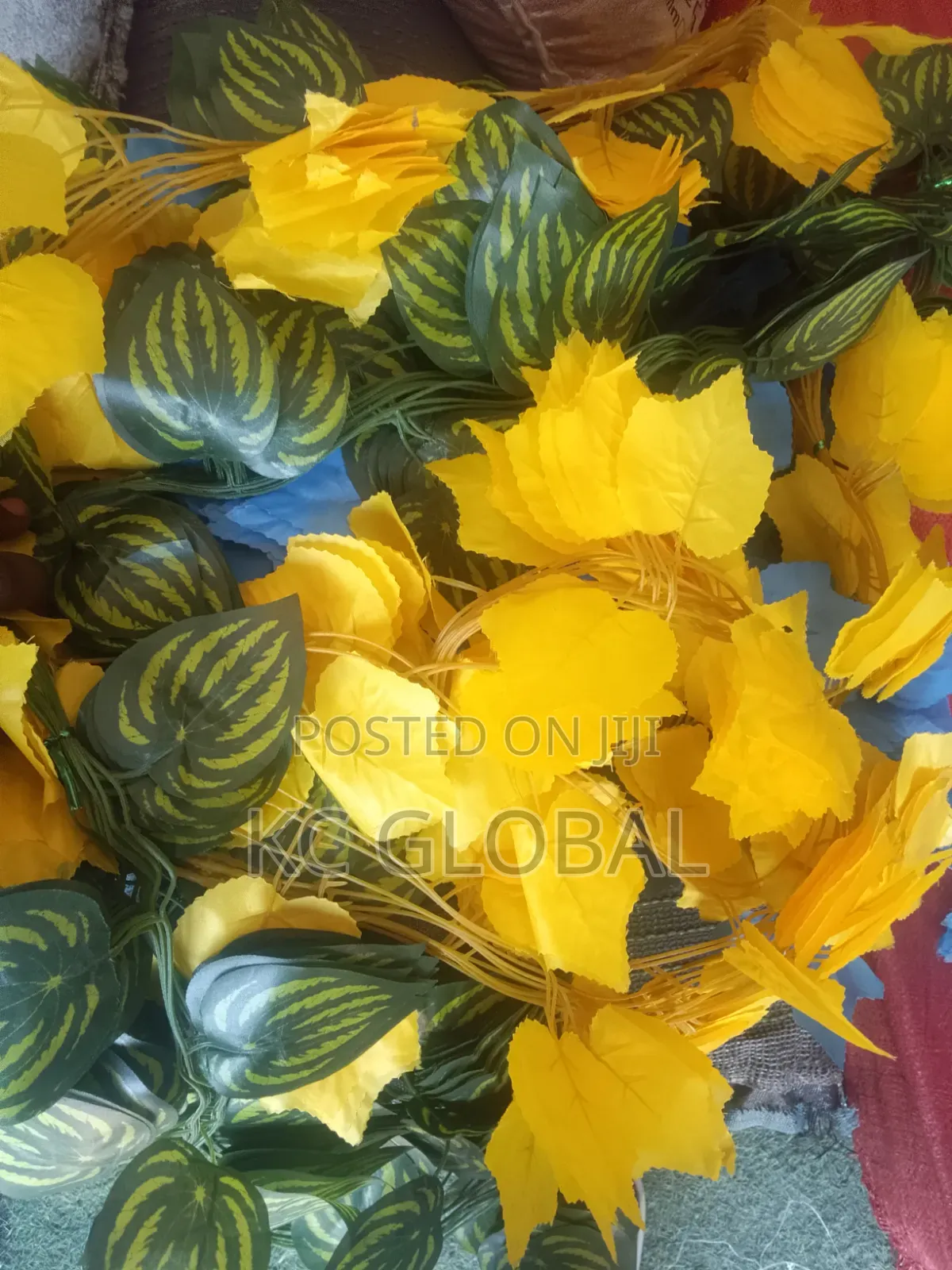 Artificial Wall Flower Mat .Available in Different Sizes Colors