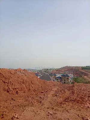 250sqm Land in Guzape