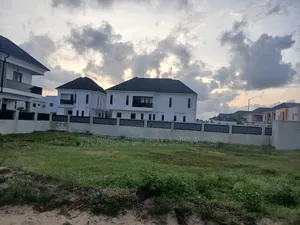 450 Square Meters
