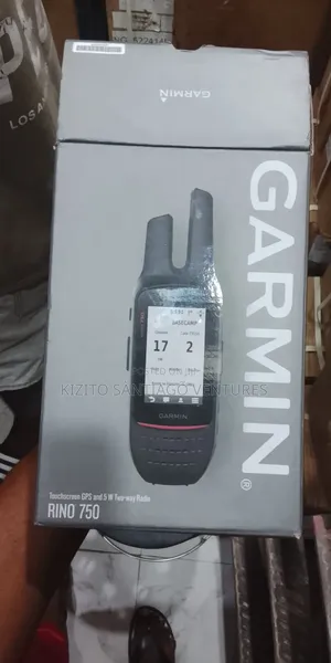 Garmin Rino 750