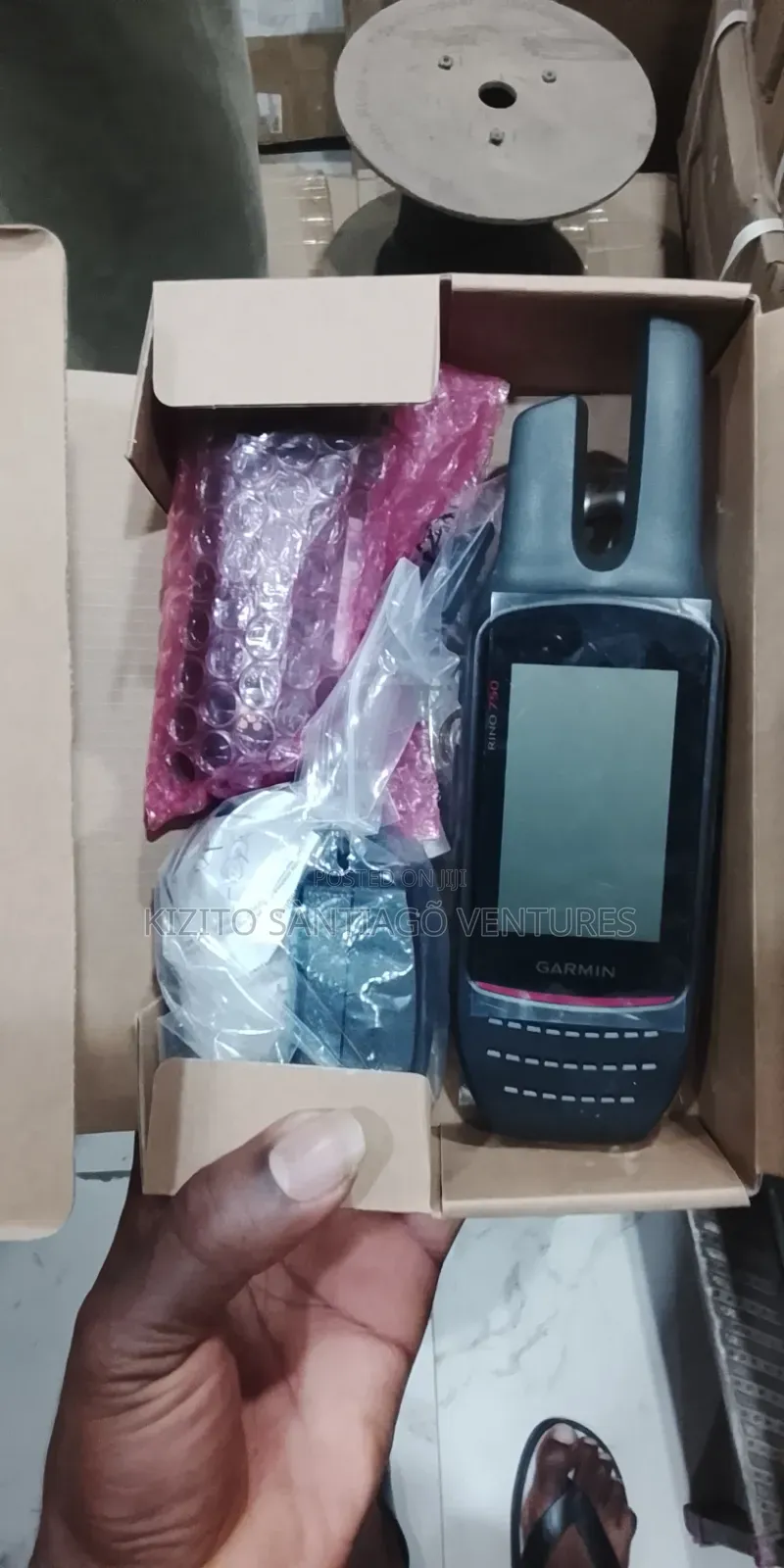 Garmin Rino 750