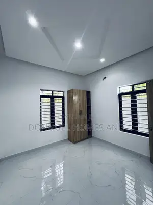 2bdrm Apartment in Lekki Expressway for rent