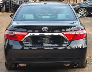 Toyota Camry XLE 4dr Sedan (3.5L 6cyl 6A) 2015 Black