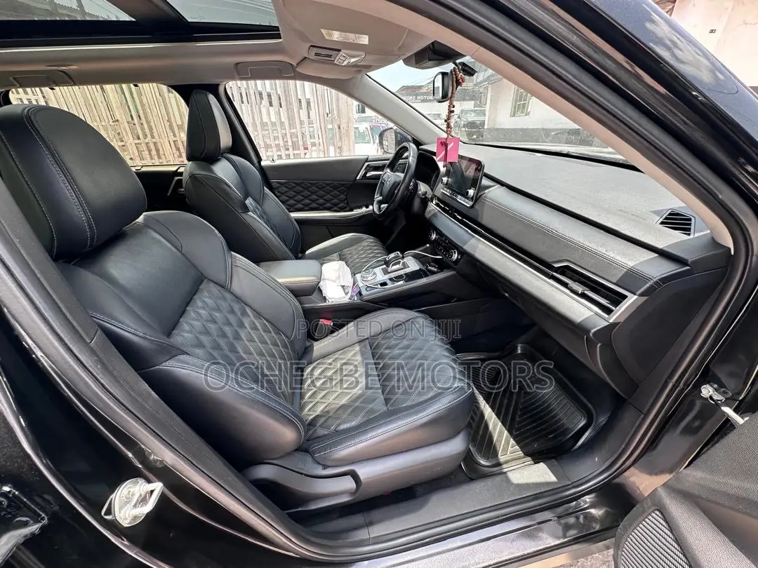 Mitsubishi Outlander SEL Black Edition 2023 Black