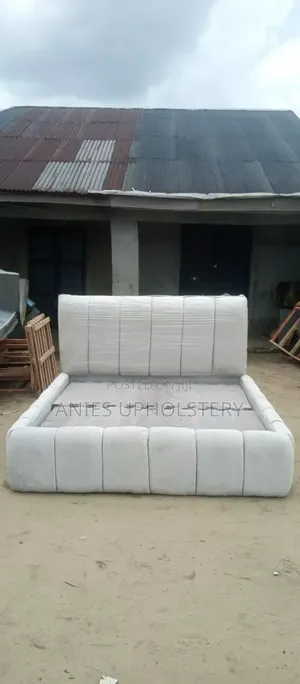 New York Latest Bed