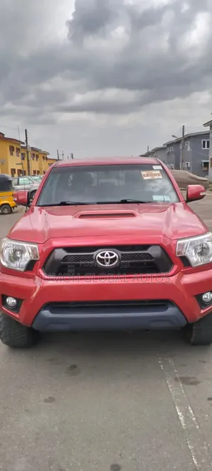 Toyota Tacoma 2013 Red