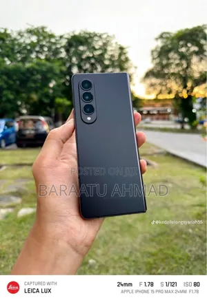 New Samsung Galaxy Z Fold4 256 GB Black