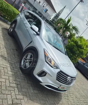 Hyundai Santa Fe Limited Ultimate AWD 2018 Silver
