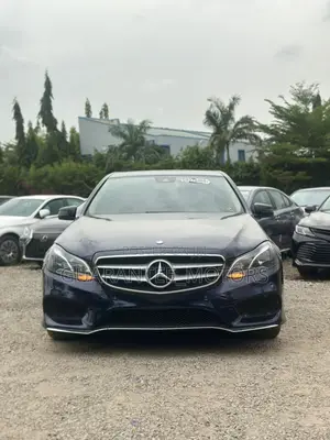 Mercedes-Benz E350 2015 Blue