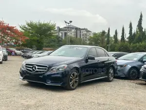 Mercedes-Benz E350 2015 Blue
