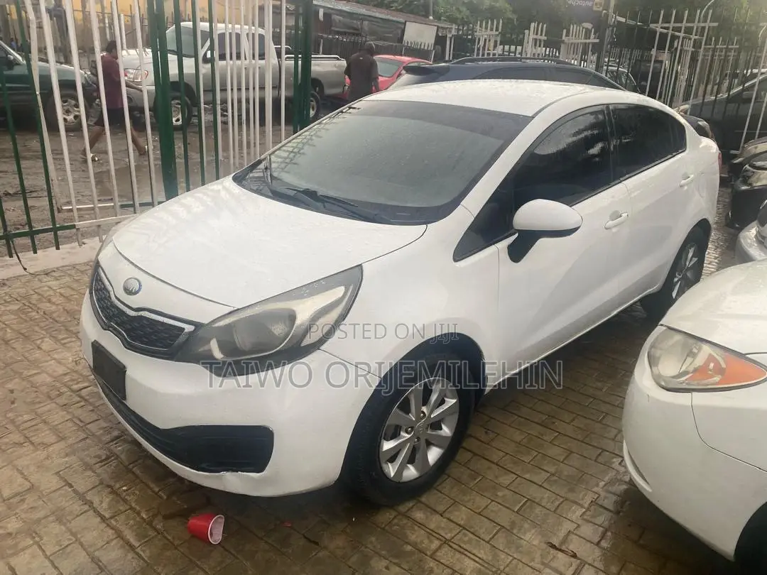 Kia Rio 2013 White