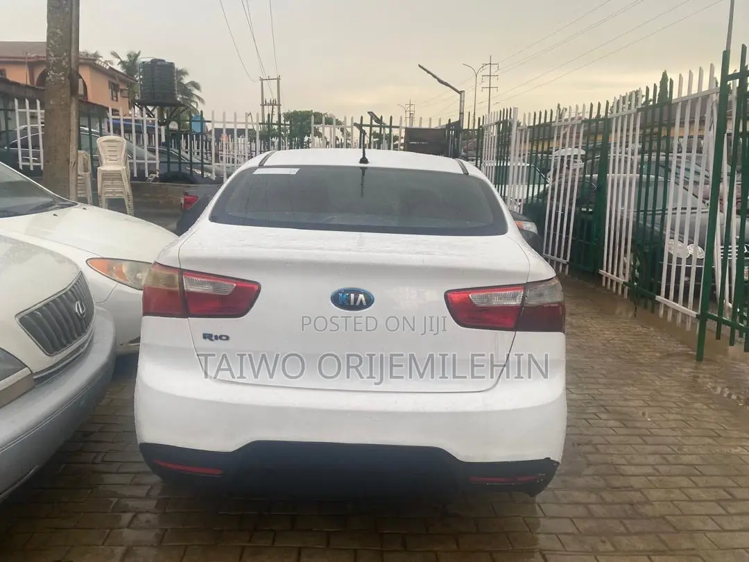 Kia Rio 2013 White