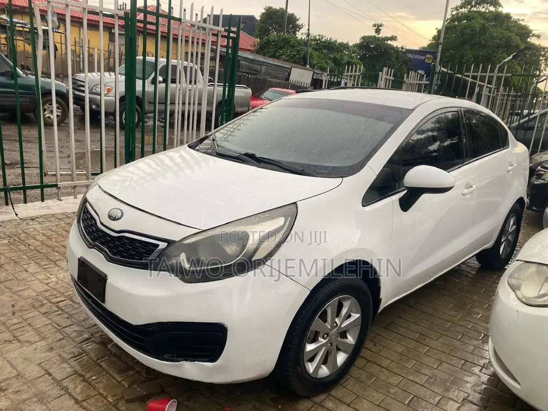 Kia Rio 2013 White