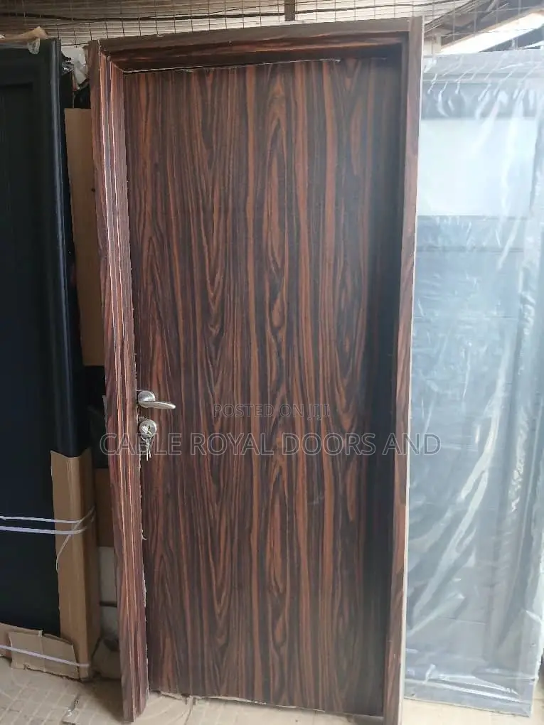 Brown Israeli Interior.(95ldgh)