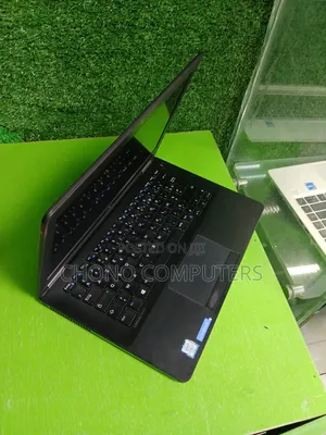 Laptop Dell Latitude E7270 8GB Intel Core i7 SSD 256GB