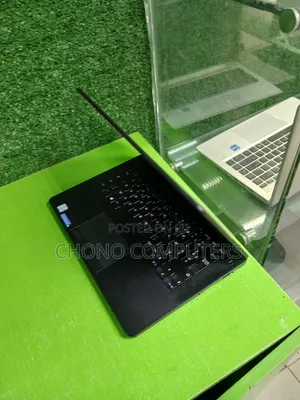 Laptop Dell Latitude E7270 8GB Intel Core i7 SSD 256GB