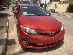 Toyota Camry 2014 Red