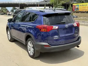Toyota RAV4 Limited 4dr SUV AWD (2.5L 4cyl 6A) 2015 Black