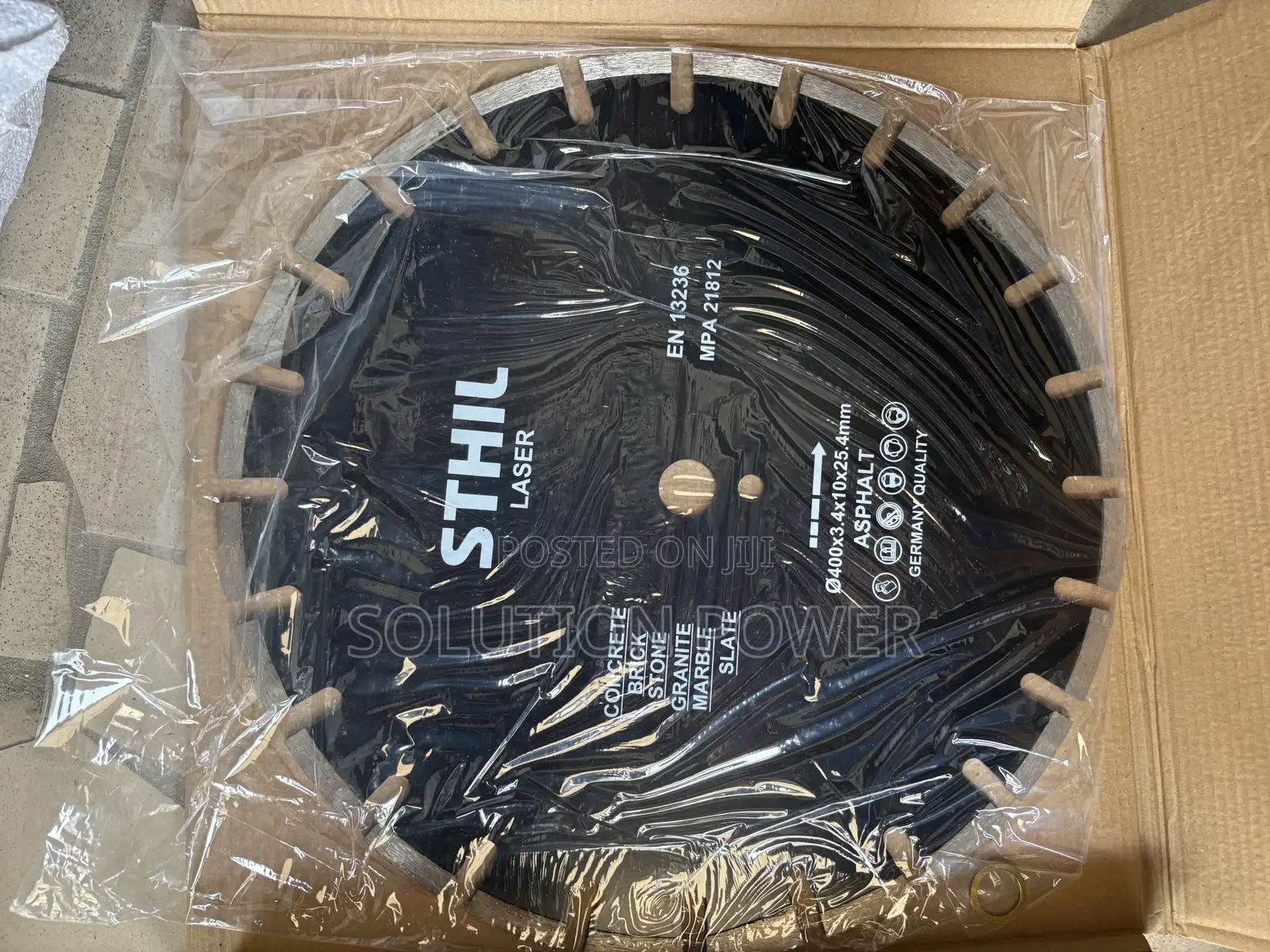 : 16" Asphalt Cutting Blade