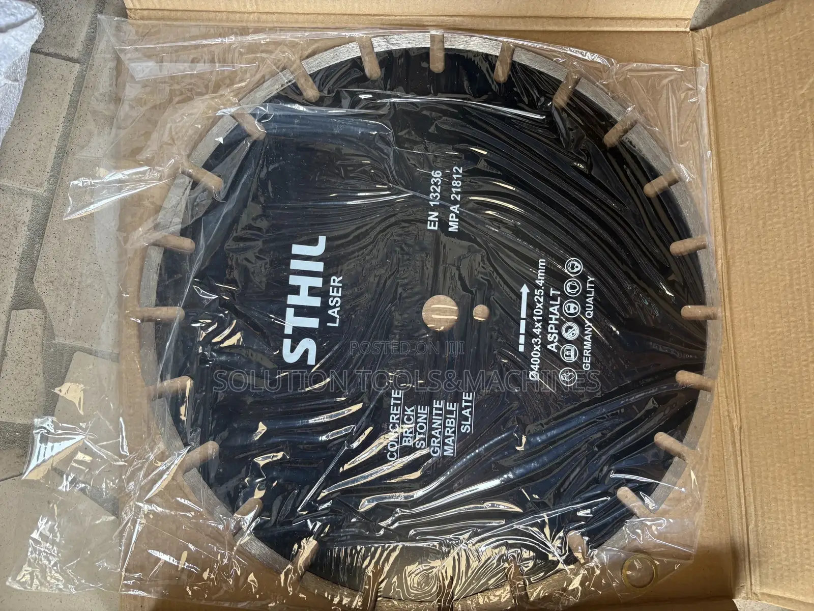 : 16" Asphalt Cutting Blade