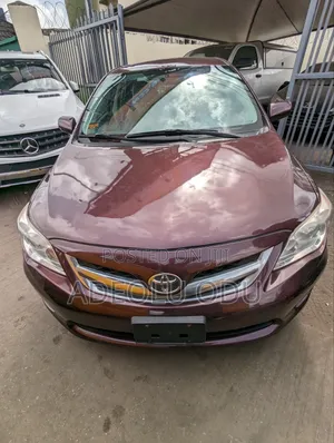 Toyota Corolla LE 4dr Sedan (1.8L 4cyl 4A) 2013 Burgundy