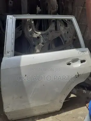 Toyota Rav4 2020 Back Door