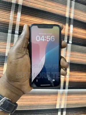 Apple iPhone XR 64 GB Black