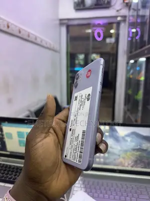 Apple iPhone 11 128 GB Purple