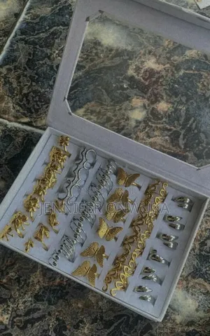 Trendy Female Rings