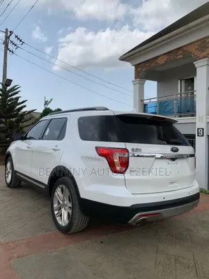 Ford Explorer 2018 White