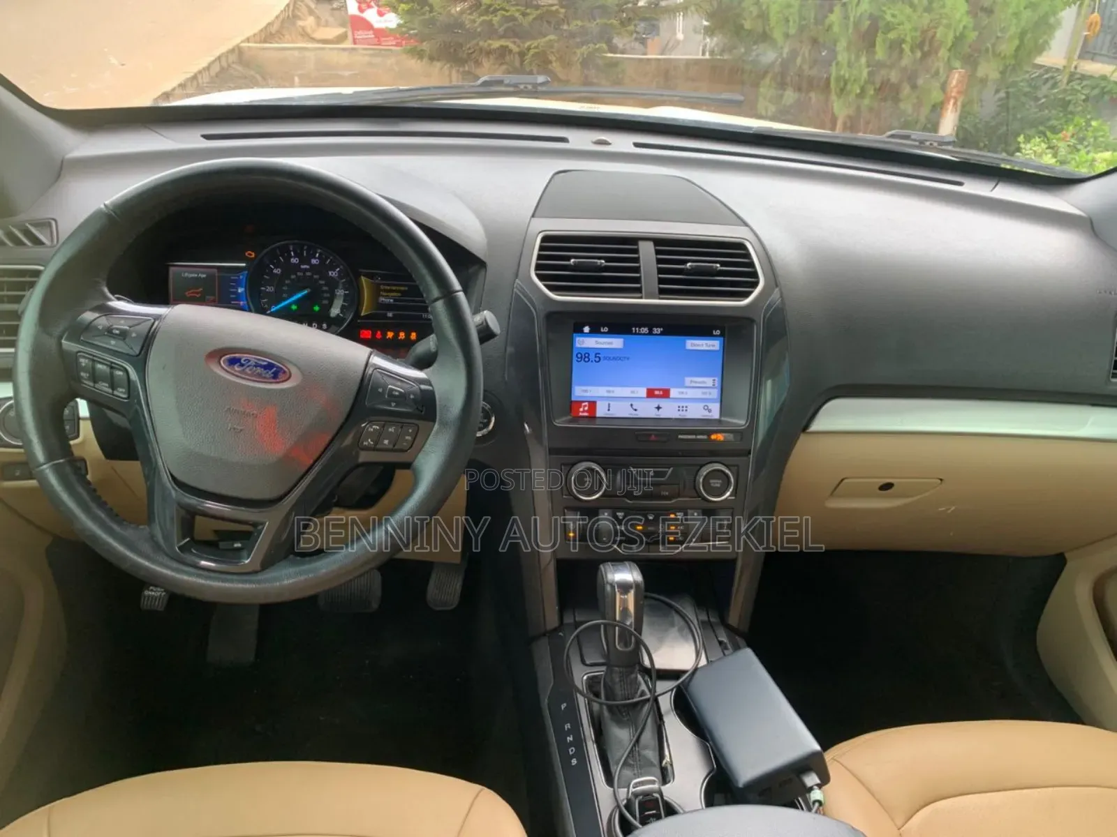 Ford Explorer 2018 White