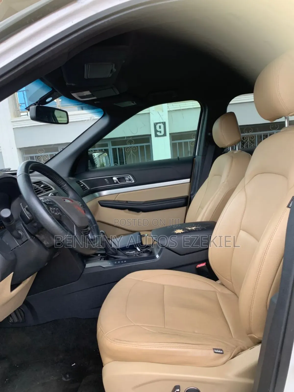 Ford Explorer 2018 White
