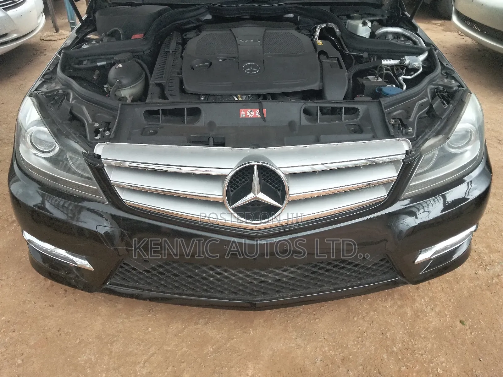 Mercedes-Benz C300 2013 Black