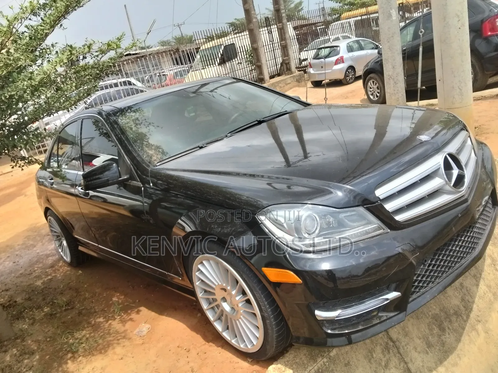 Mercedes-Benz C300 2013 Black