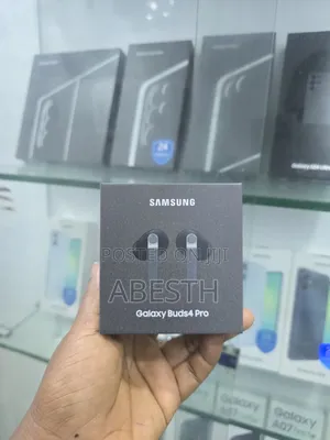 Galaxy Earbud