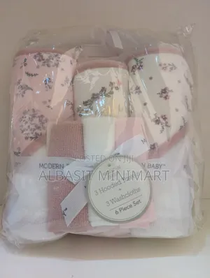 Modern Baby 3 Hooded Towel + 3 Wash Clothes