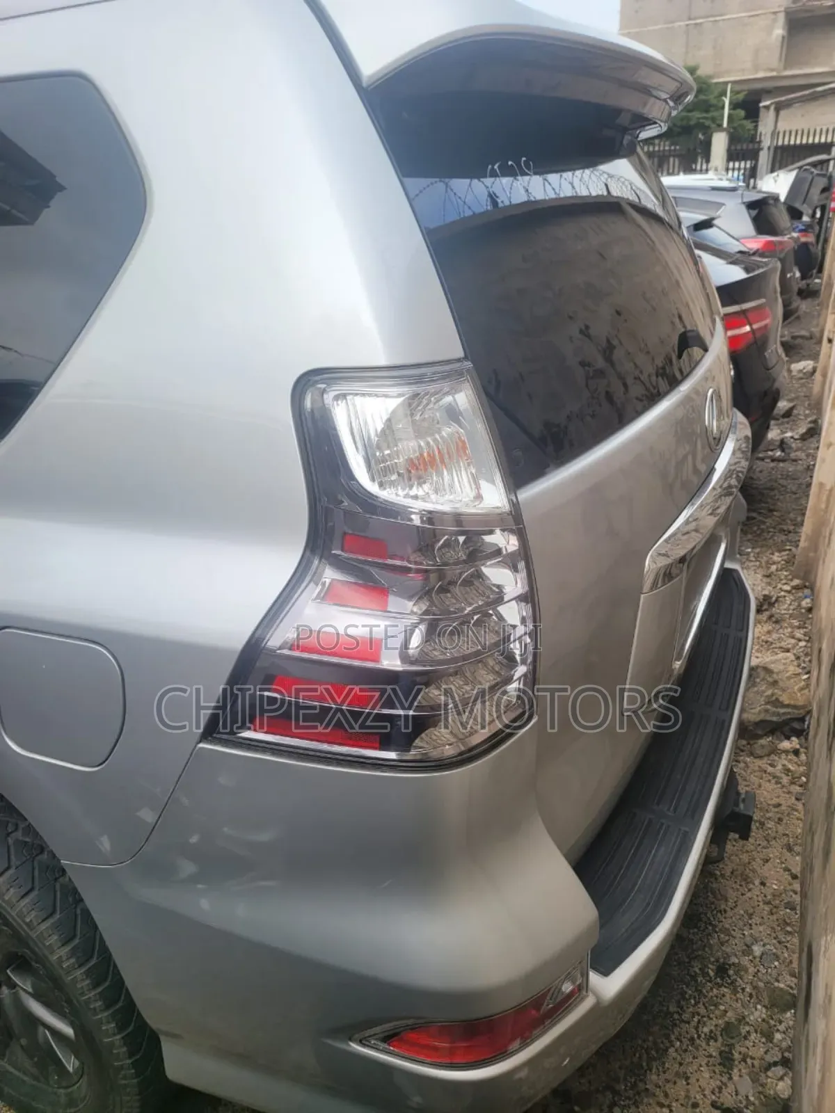 Lexus GX 460 2012 Silver