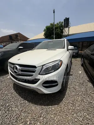 Mercedes-Benz GLE-Class GLE 350 2018 Off white