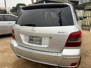 Mercedes-Benz GLK-Class 350 4MATIC 2010 Silver