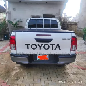 Toyota Hilux Shuttle Buses