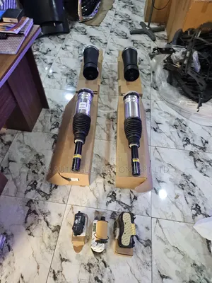 Range Rover Vogue Shocks and Brake Pads