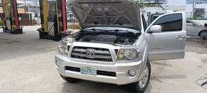 Toyota Tacoma Access Cab Automatic 2009 Silver