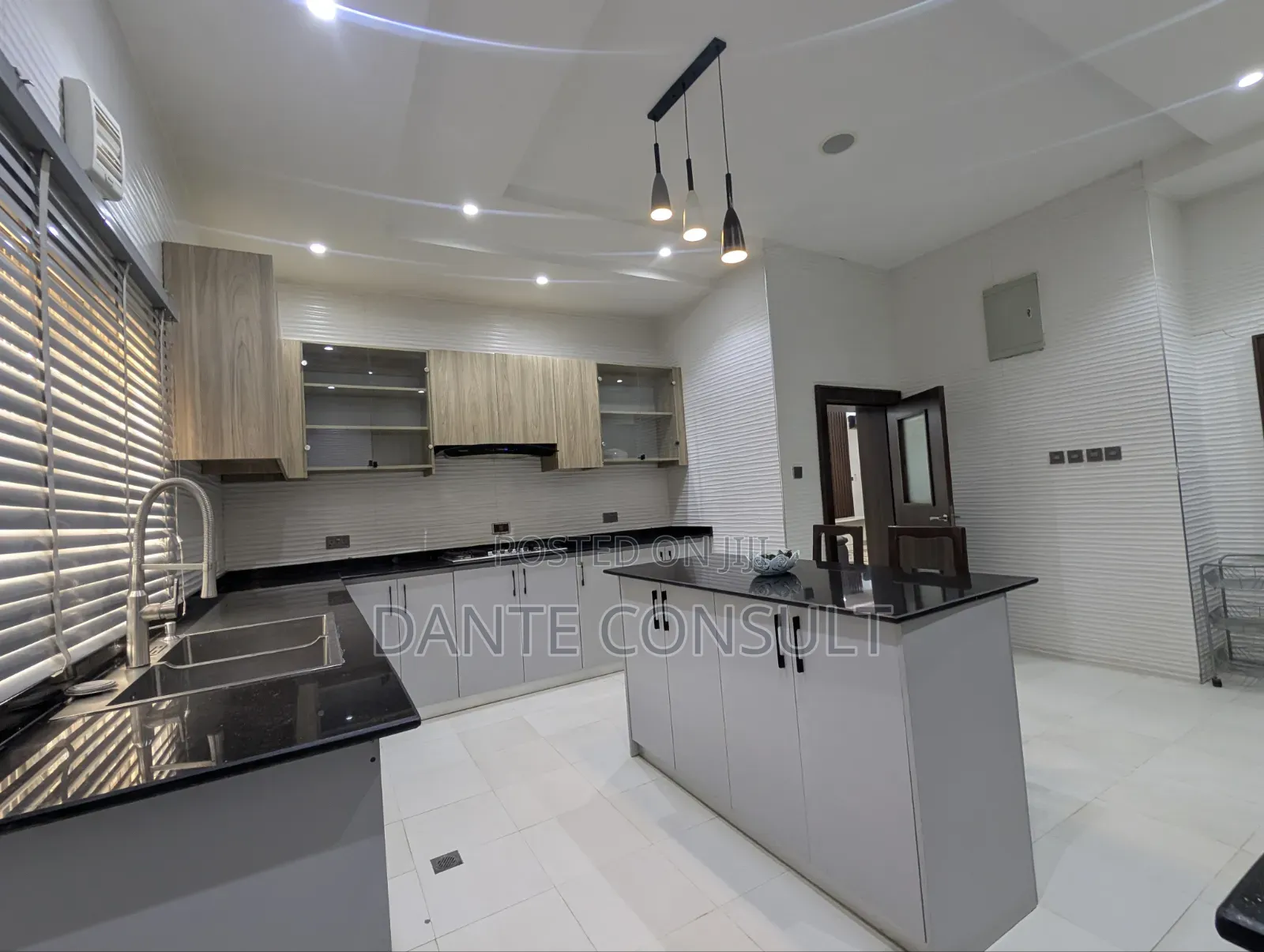Furnished 4bdrm Duplex in Jabi for rent