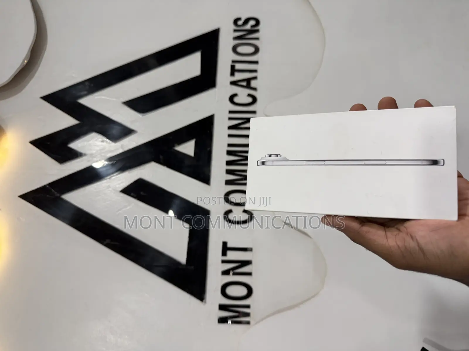 New Apple iPhone Air 256 GB Silver