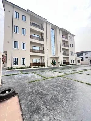 Furnished 3bdrm Apartment in Lekki Phase 1 for rent