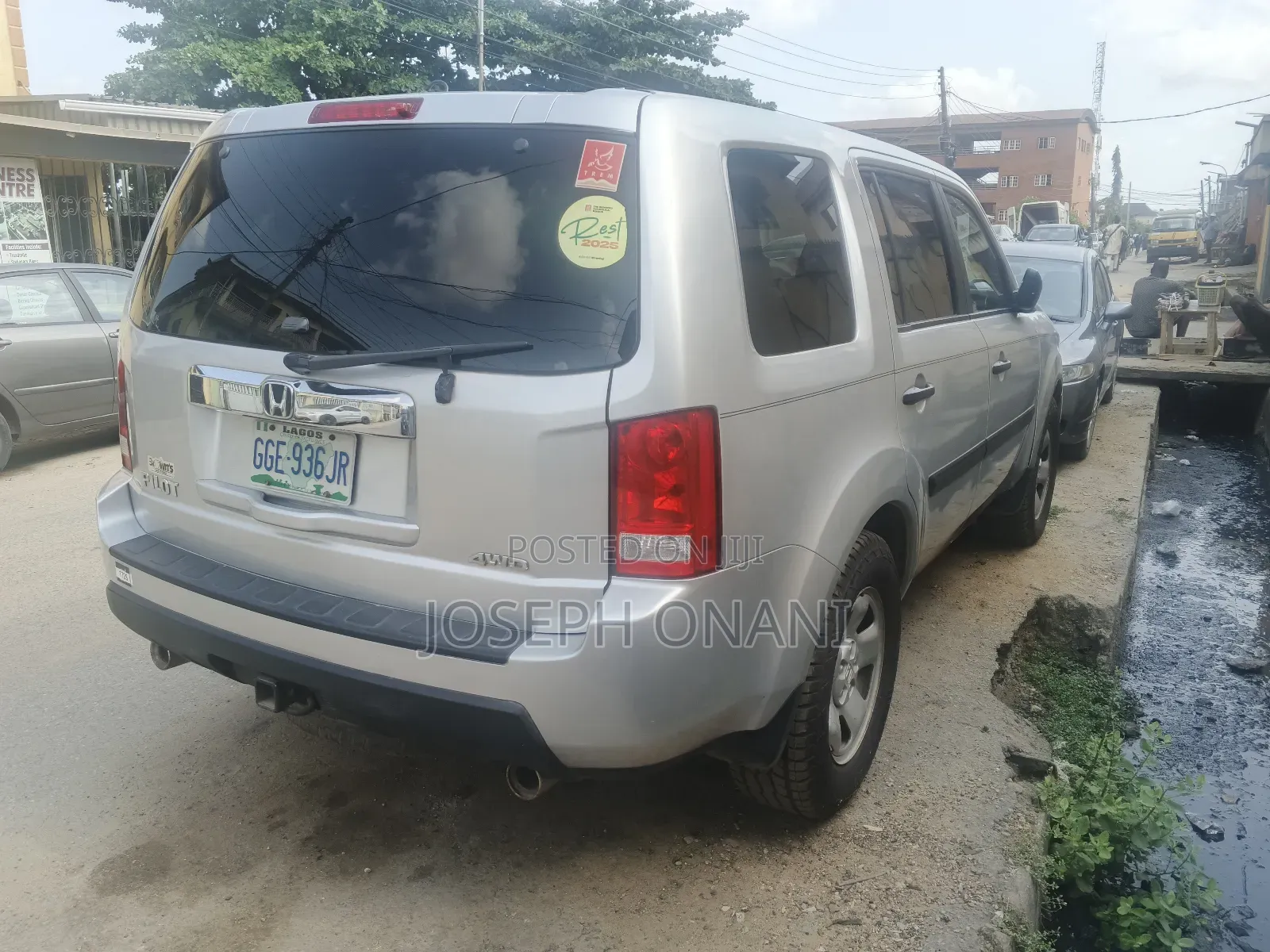 Honda Pilot 2011 Silver