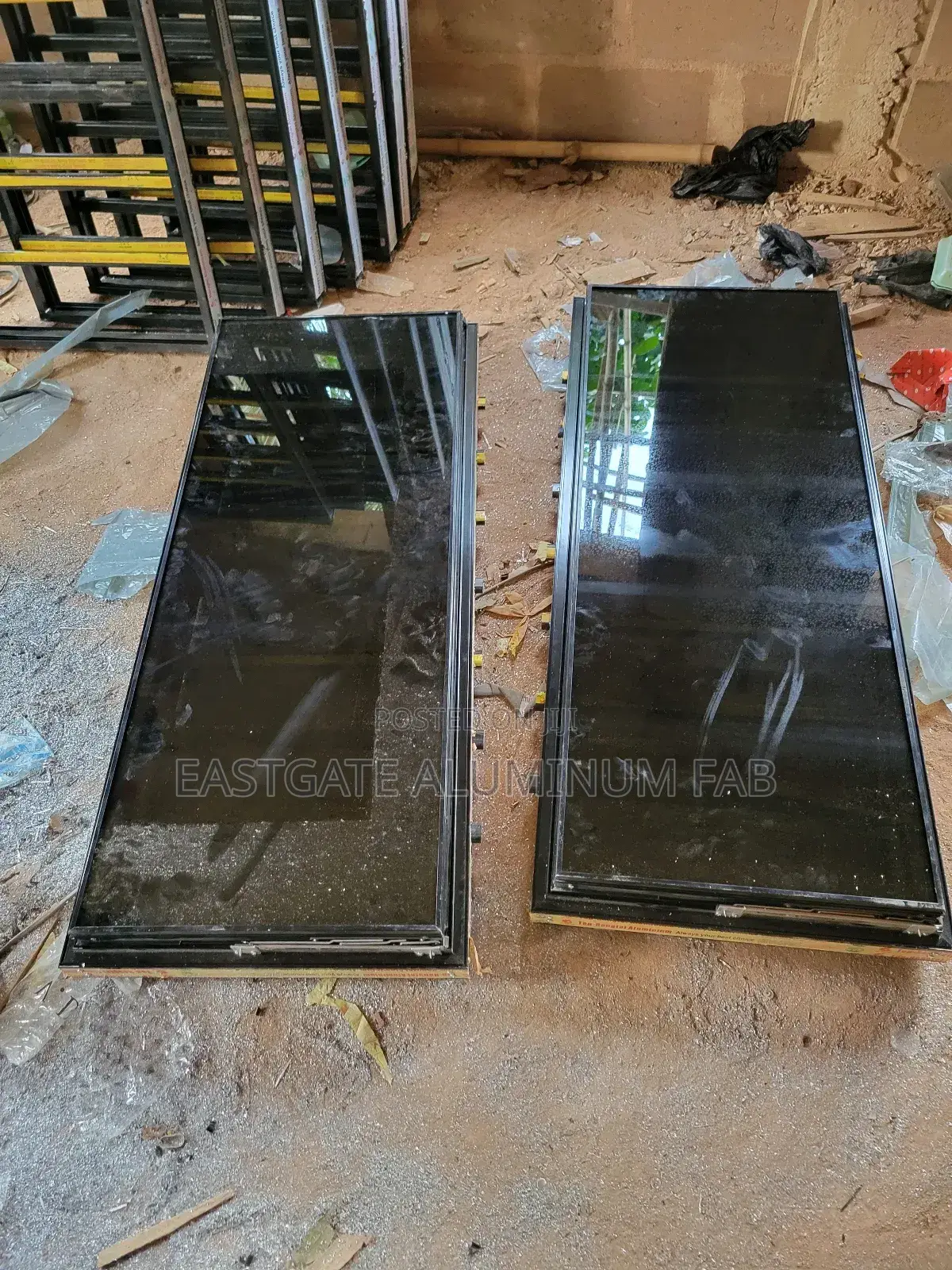 Single Panel Frameless Window