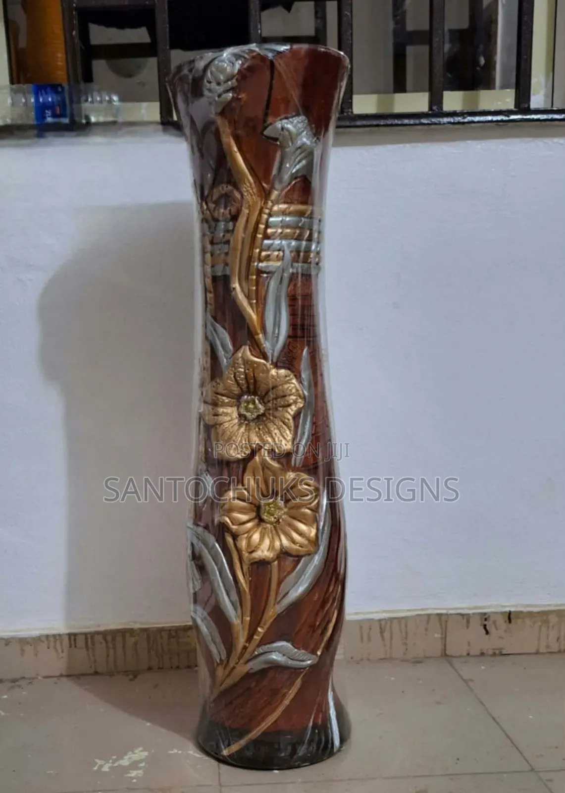 Standing Flower Vase